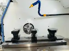 Used Zhejiang Xiaoxuanfeng YT 25 Gang-Type CNC Lathe photo 4
