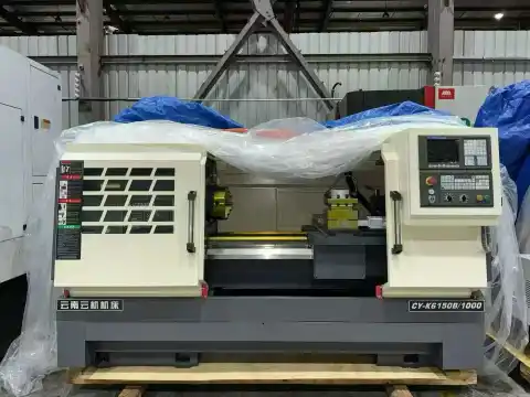 เครื่องกลึง CNC Yunnan CY K 6150 B/1000 ใหม่เอี่ยม พร้อมระบบควบคุม GSK 980 TB 3i
