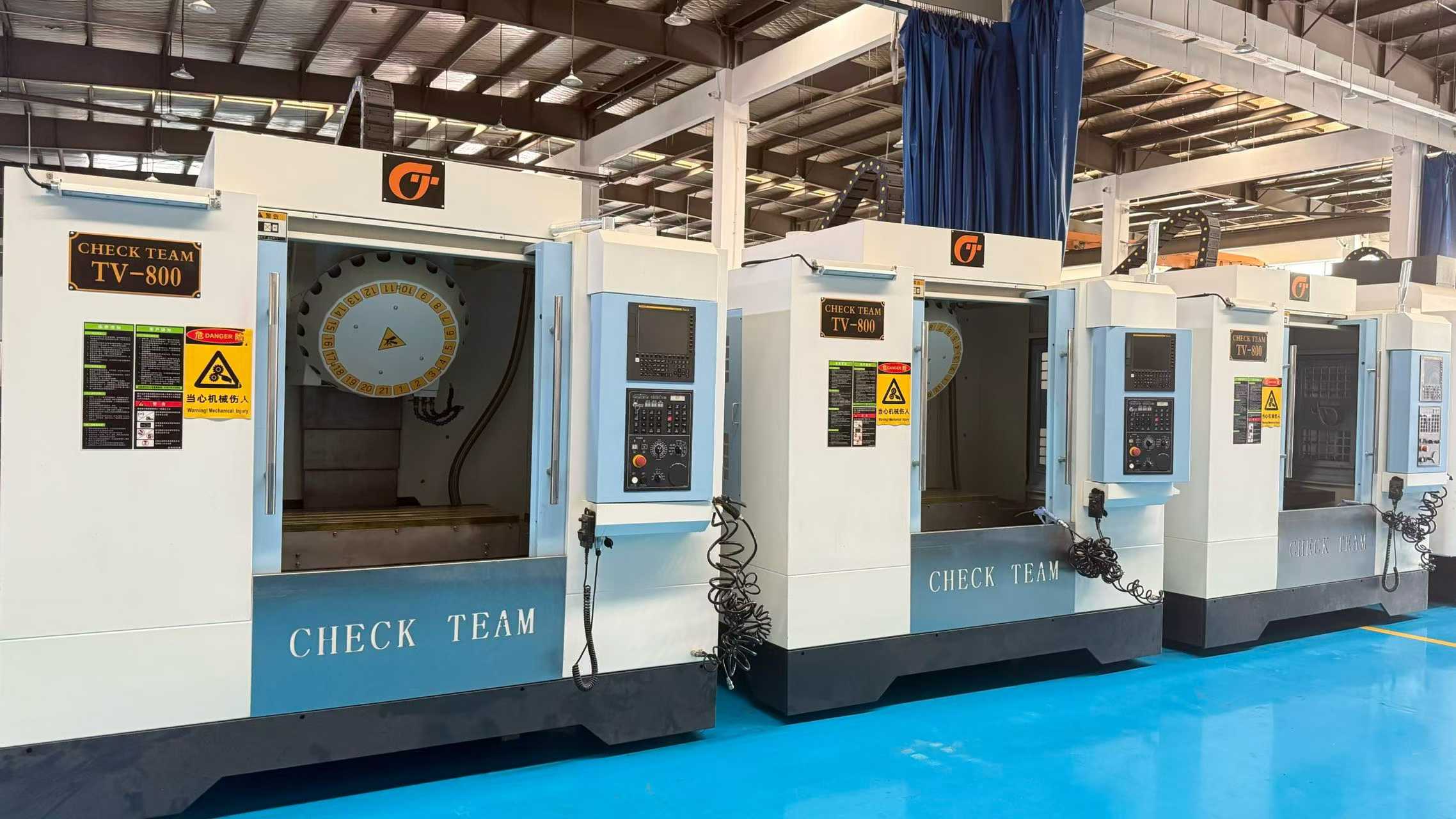 Used Chaoqun TV-800 Vertical Machining Center with FANUC 0i-MF Plus photo 1