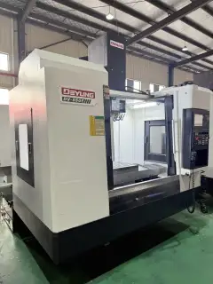 Used Deyang CNC DV 850 E Vertical Machining Center with Mitsubishi M 80 photo 2