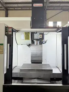 Used Deyang CNC DV 850 E Vertical Machining Center with Mitsubishi M 80 photo 5