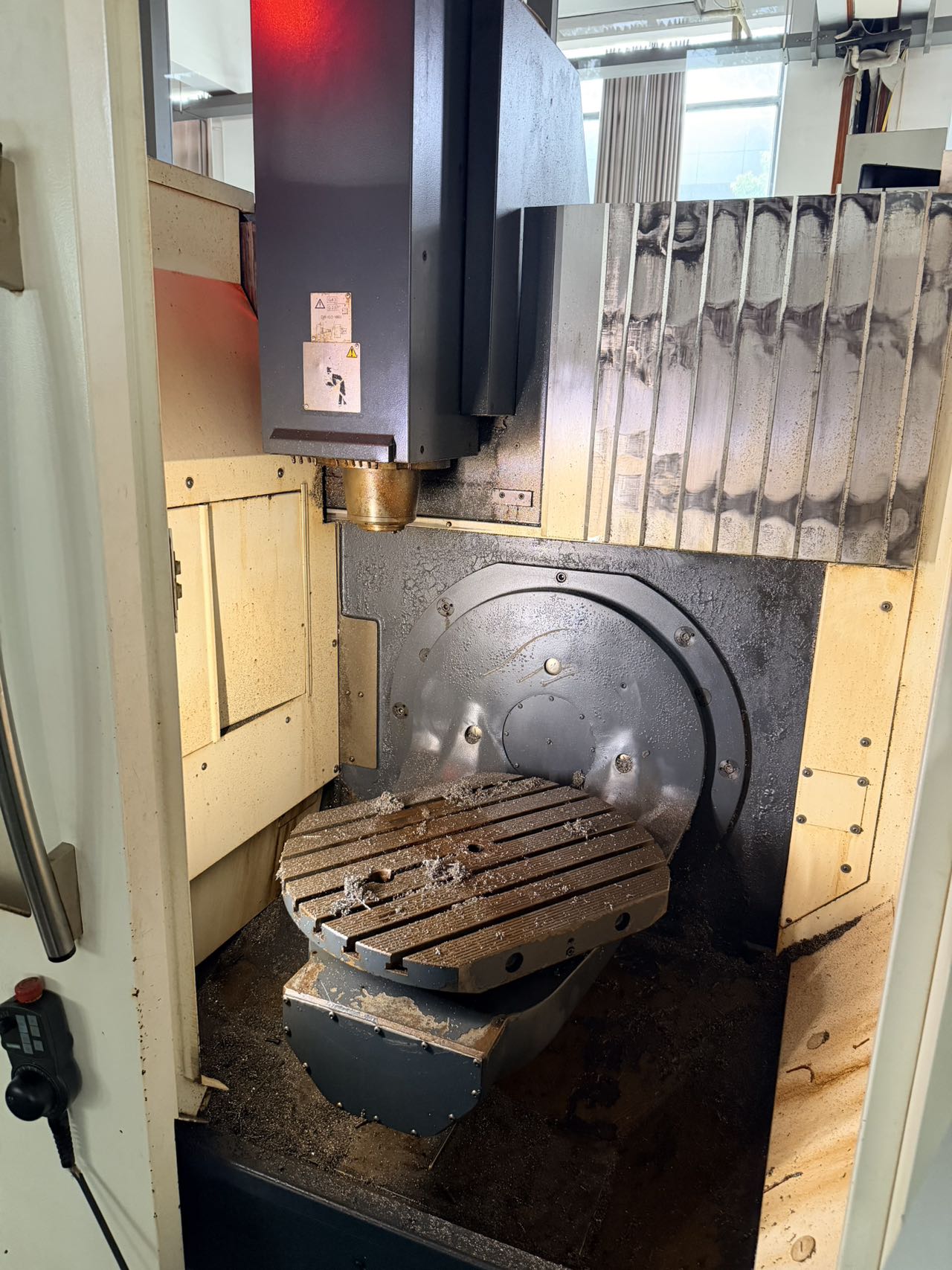 Used DMG MORI DMU 50 ecoline 5-Axis Machining Center with Siemens 810 D photo 2