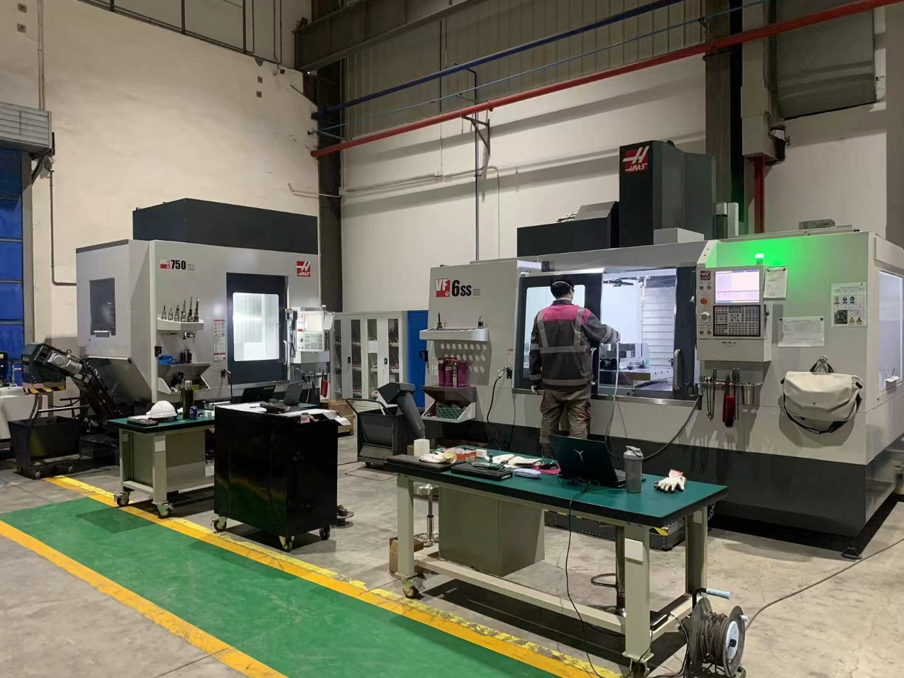 مركز تصنيع عمودي Haas VF 6 SS-V جديد