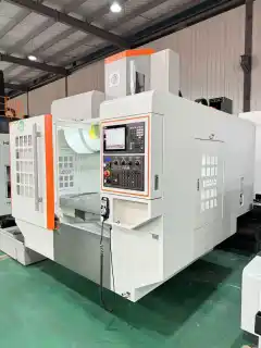 Nearly New Houdao HDVF 85 Vertical Machining Center photo 3