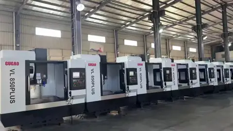 Centros de mecanizado verticales GUGAO VL 850 PLUS usados (20 unidades)