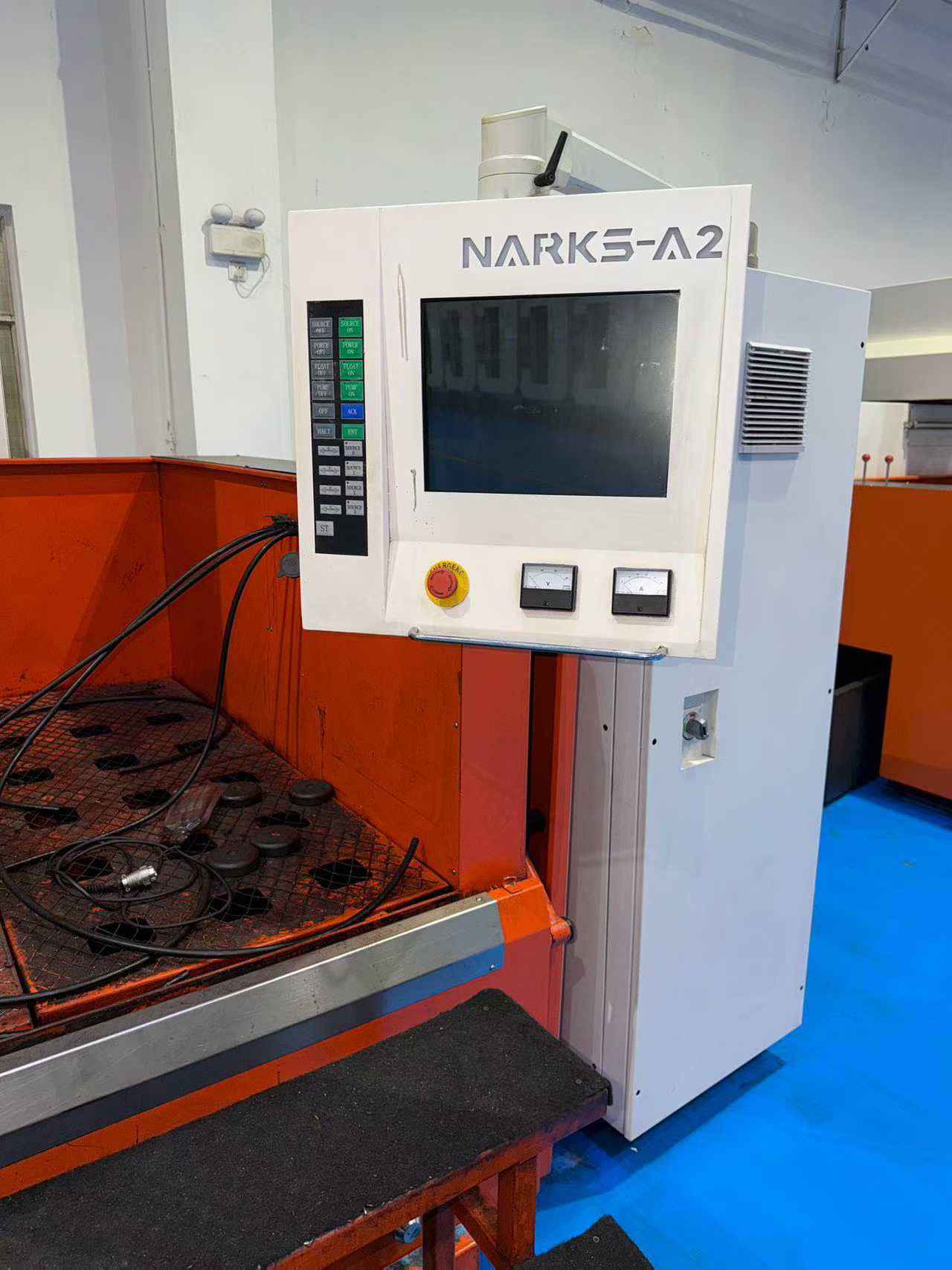 Used NARKS DMNC-EDM-1080 CNC EDM Machine photo 5