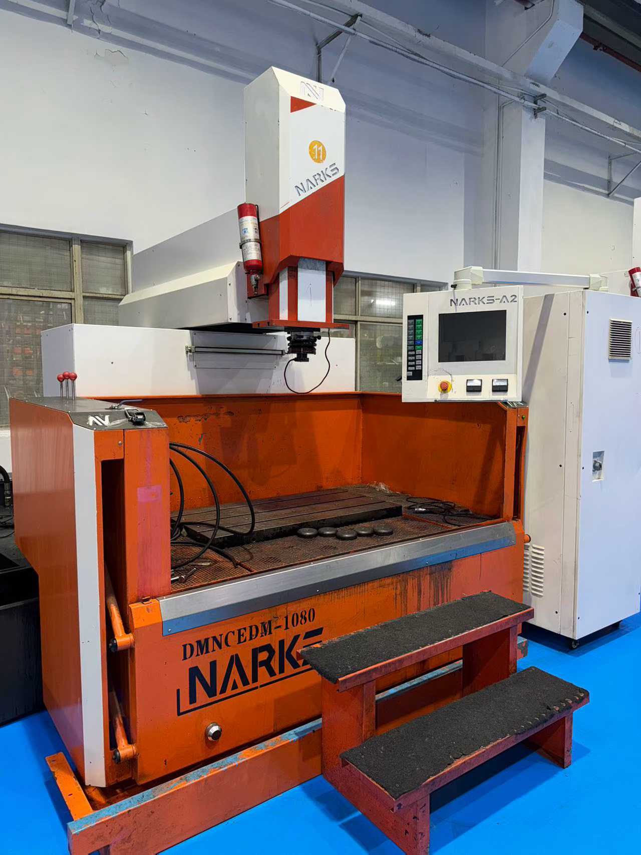 Used NARKS DMNC-EDM-1080 CNC EDM Machine photo 6