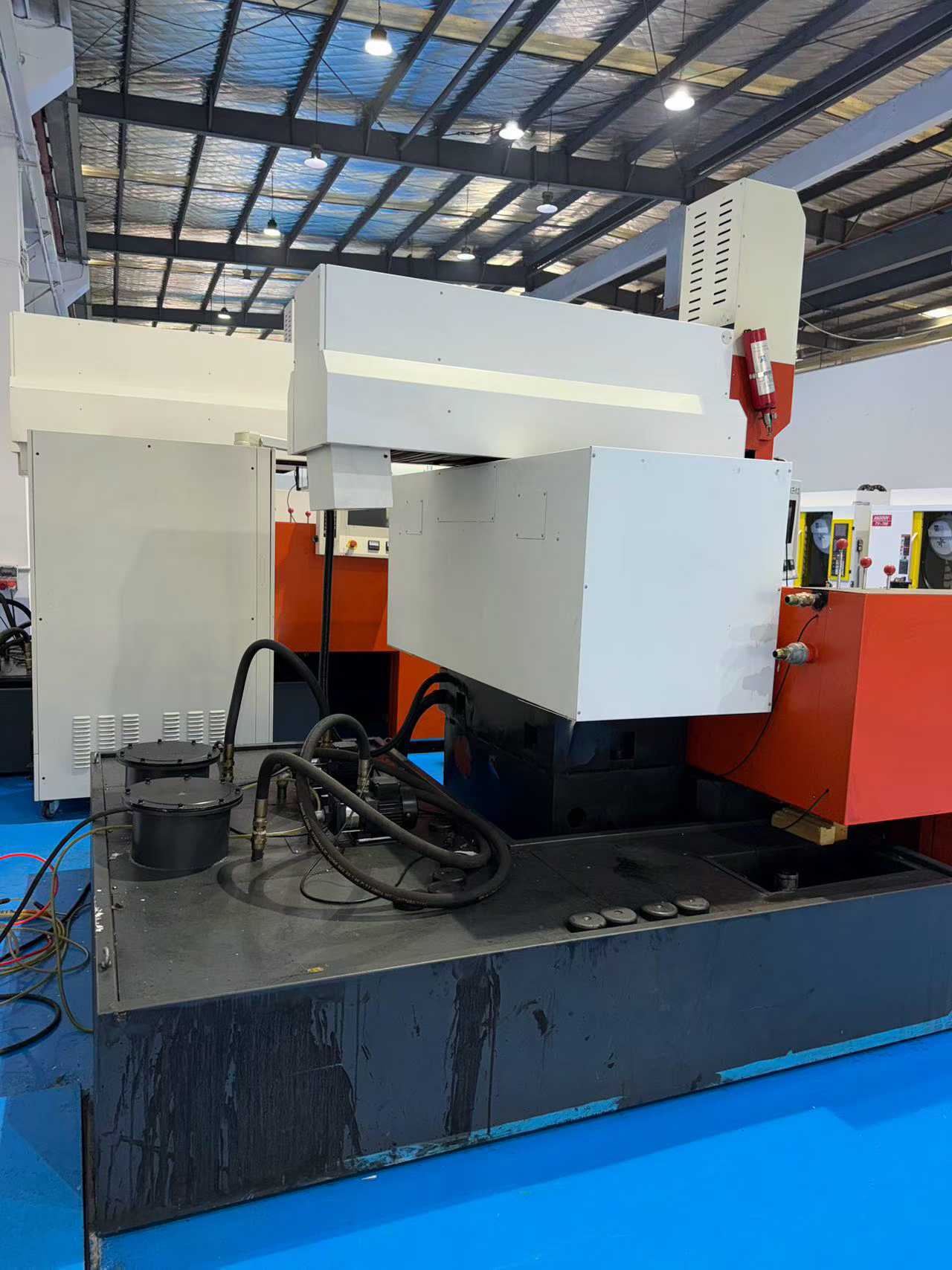 Used NARKS DMNC-EDM-1080 CNC EDM Machine photo 8