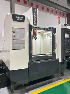 Used Taikan T-V 856 S Machining Center with Mitsubishi M 80 photo 2