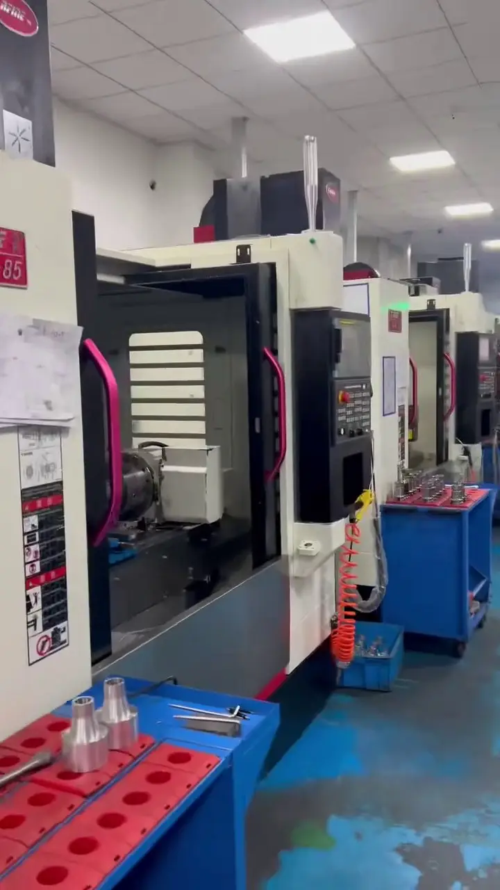 Used Qiaofeng VH-85 Heavy-Duty Machining Center with Mitsubishi M 80 (4 Units Available) video thumbnail