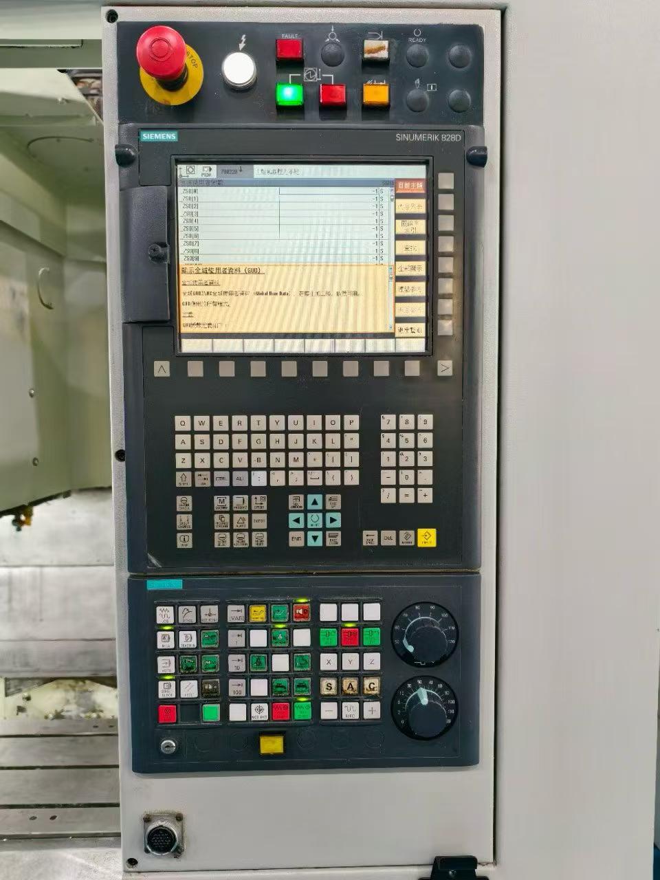 Used Hardinge GX 710 DT-P Machining Center with Siemens 828 D photo 3