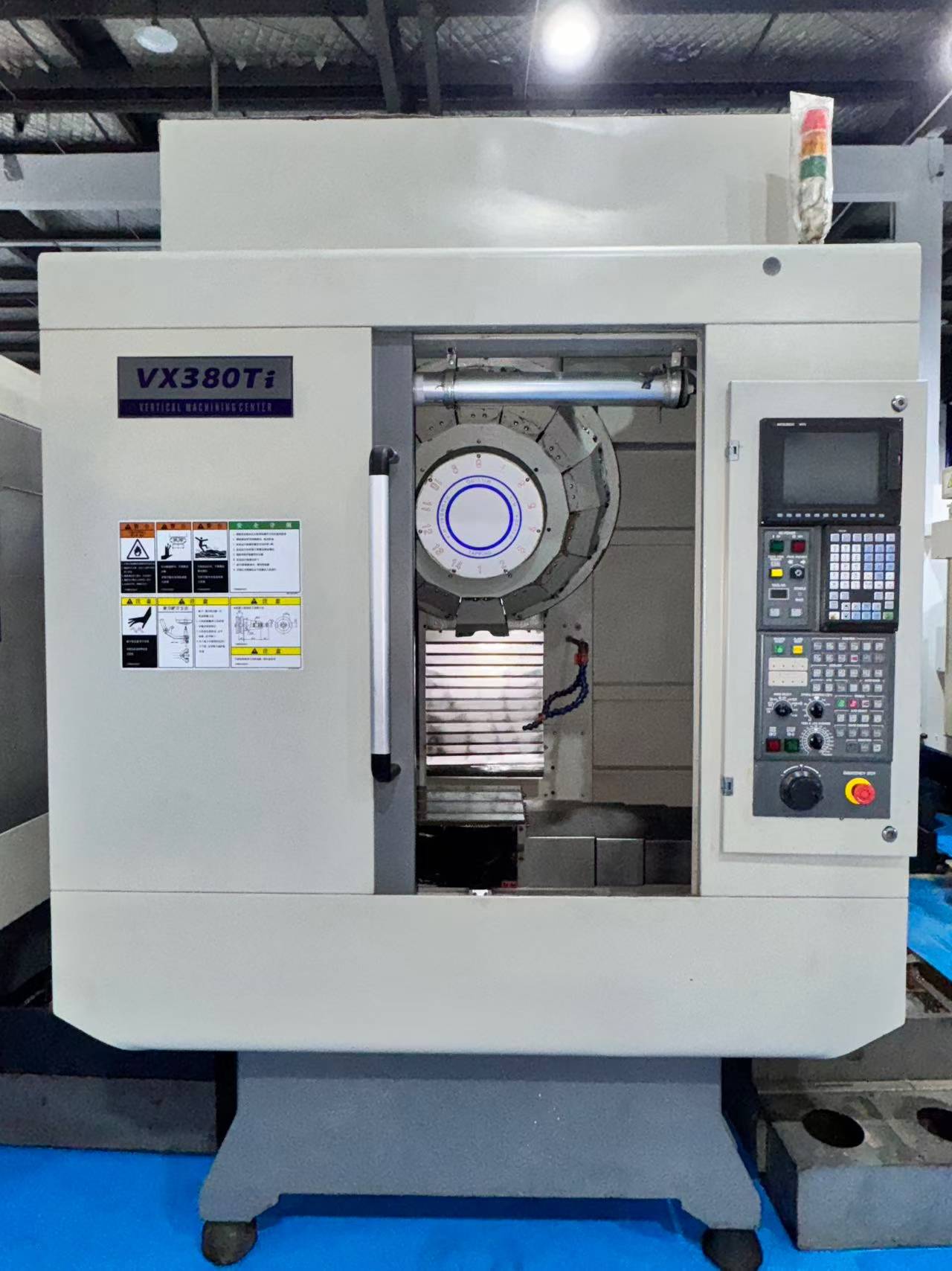 Used Hyundai WIA VX 380 Ti Drilling and Tapping Center with Mitsubishi M 70 for Sale photo 3