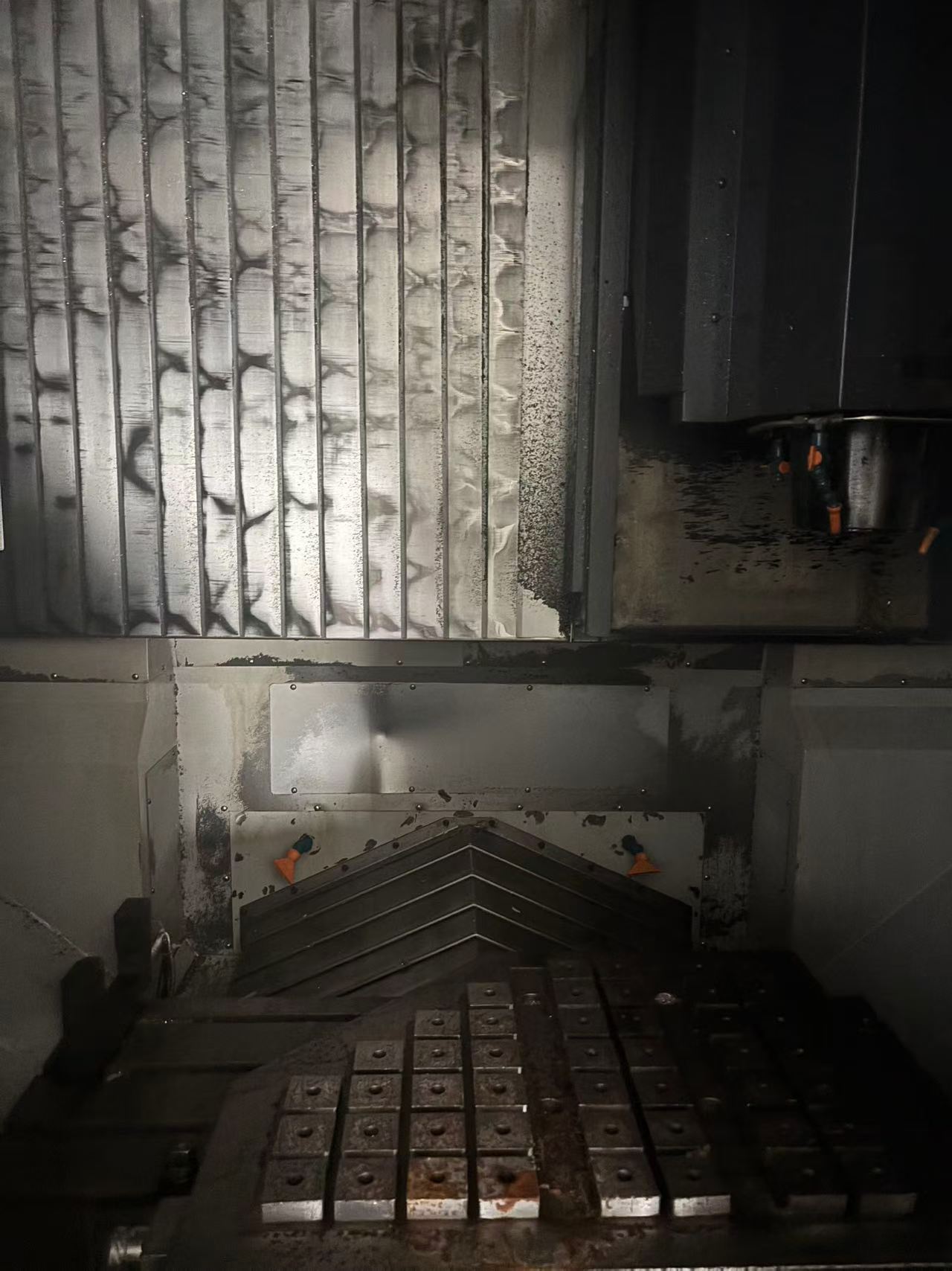 Used Makino F 5 Vertical High-Speed Machining Center (2 Units Available) photo 3