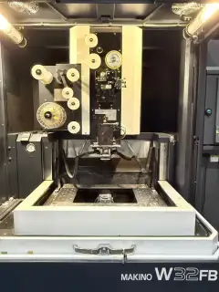 Used Makino W 32 FB High-End Wire EDM Machine photo 3