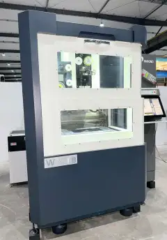 Used Makino W 32 FB Wire EDM Machine for Sale photo 2
