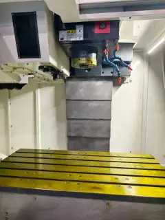 Used Qiaofeng V-11 Vertical Machining Center with Fanuc 0i-MF Plus photo 4