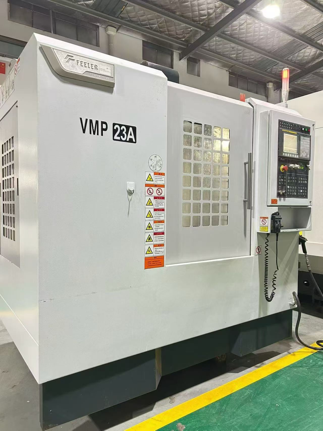 ศูนย์จักรกล Fair Friend VMP-23 A มือสอง ปี 2019 พร้อม FANUC MF