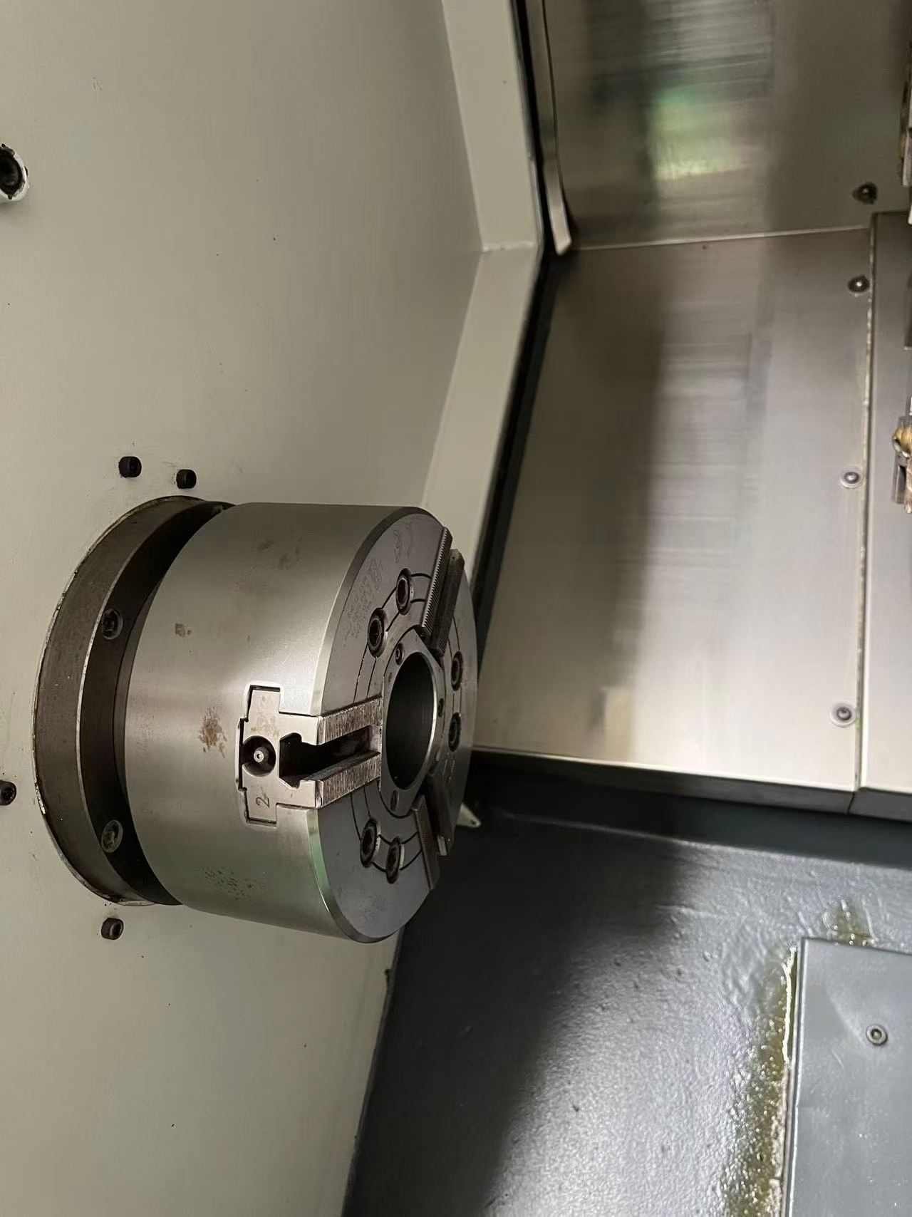 Used Goodway GLS-2000 e CNC Lathe with Fanuc TF Plus photo 4