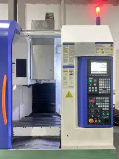 Used Kemait 500 Drilling and Tapping Center with Mitsubishi M 70 A Control photo 3