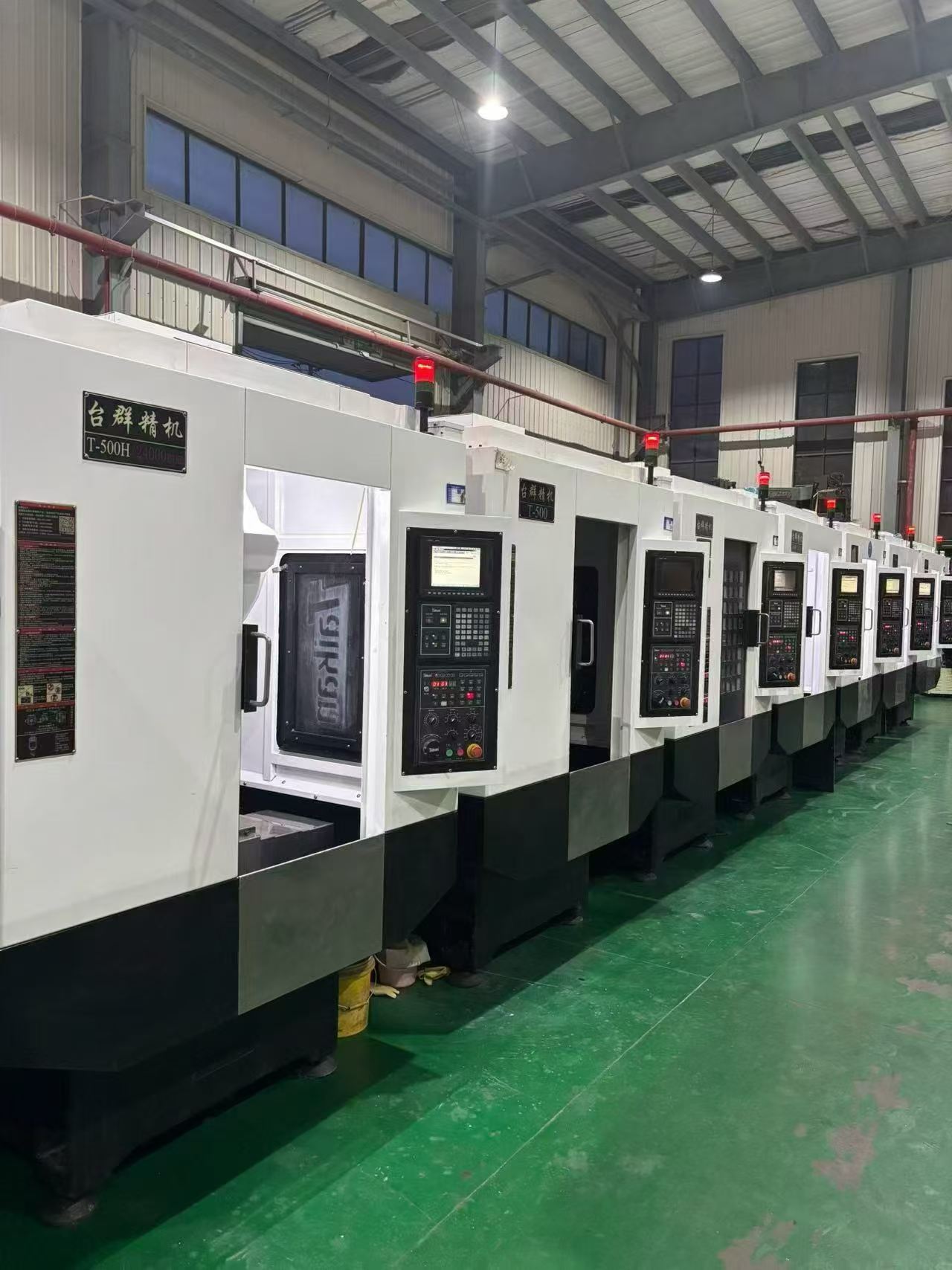 Used TAIQUN T 500 H Drilling and Tapping Center for Sale photo 2