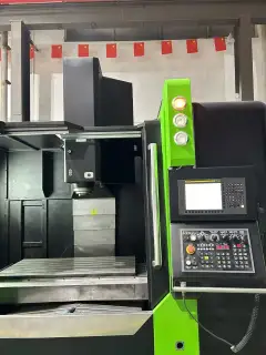 Used Taiwan YENDO 1270 Machining Center with Fanuc MF Plus photo 2