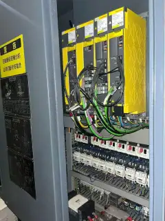 Used YCM FV-102 A Machining Center with Fanuc MXP-200 i photo 8