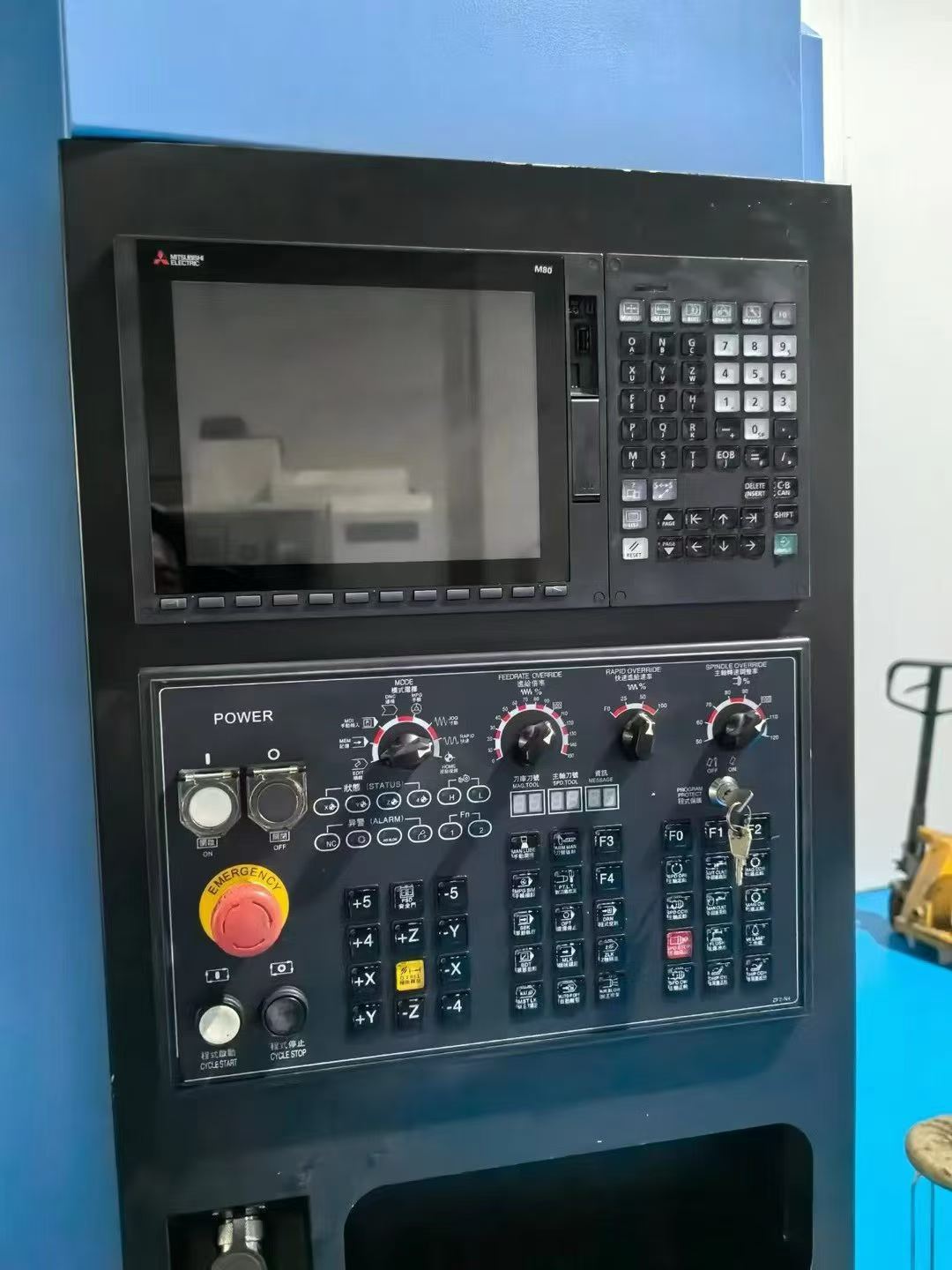 Used Chengong Precision 1160 Heavy-Duty Vertical Machining Center with Mitsubishi M 80 photo 2