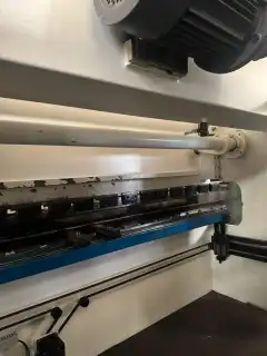 Nearly New 130 Ton 3.2 m Dual Servo CNC Press Brake with TP 10 Control for Sale photo 5
