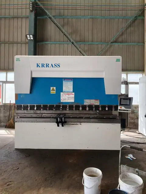Б/у электрогидравлический листогибочный пресс Krauss 210 т 3 м, 4+1 оси, с Delem 53 T