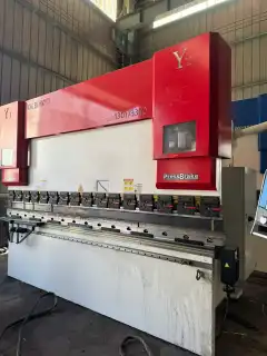Nearly New 130 Ton 3.3 m Electro-Hydraulic Press Brake, 4+1 Axes, DE 15 Control photo 1