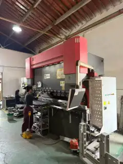 Used 2024 Jiangsu Dalongkai 170/3200 Electro-Hydraulic CNC Press Brake 4+1 Axis photo 7