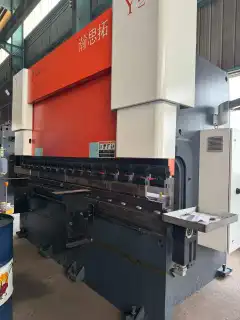 Used 2025 220 T/3200 mm Electro-Hydraulic 4+1 Axis Press Brake for Sale photo 1