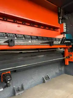 Used 2025 220 T/3200 mm Electro-Hydraulic 4+1 Axis Press Brake for Sale photo 4