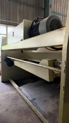 Used Anhui Donghai 16 x 3.2 m Swing Beam Shear for Sale photo 4