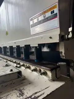 Used Haas 8 x 3.2 m Shearing Machine with E 21 s Controller photo 3