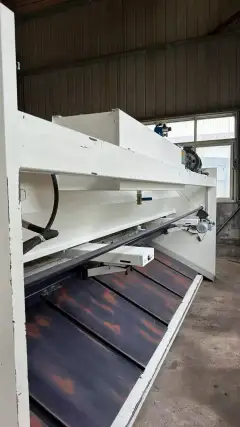 Used Jiuguang 6 mm x 4 m Hydraulic Shearing Machine with CNC 100 photo 2