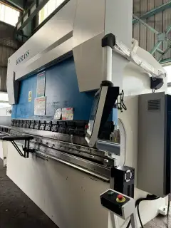 Used Klaus 210 Ton 3.1 m Electro-Hydraulic Press Brake with Delem 53 T photo 1