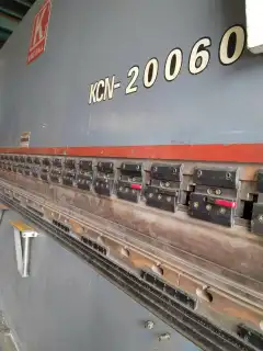Used Nanjing Jinqiu 200 Ton 6000 mm Three-Servo CNC Press Brake photo 3