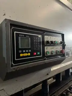 Used Nantong Weifeng CNC Shearing Machine 16 x 2500 mm photo 2
