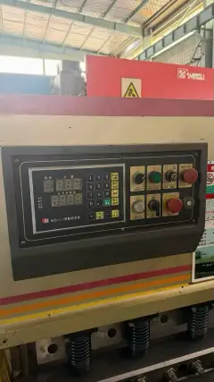 Used Zhongde 6 mm x 3200 mm Shearing Machine with MD 11 System photo 5