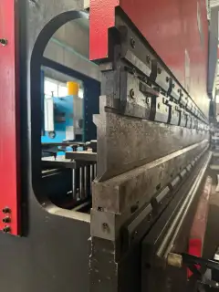Used Zhongya 125/3200 Electro-Hydraulic Servo CNC Press Brake with Complete Tooling photo 2