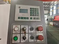 100 Ton 4 m Press Brake & 4 mm x 4 m Shearing Machine Set photo 2