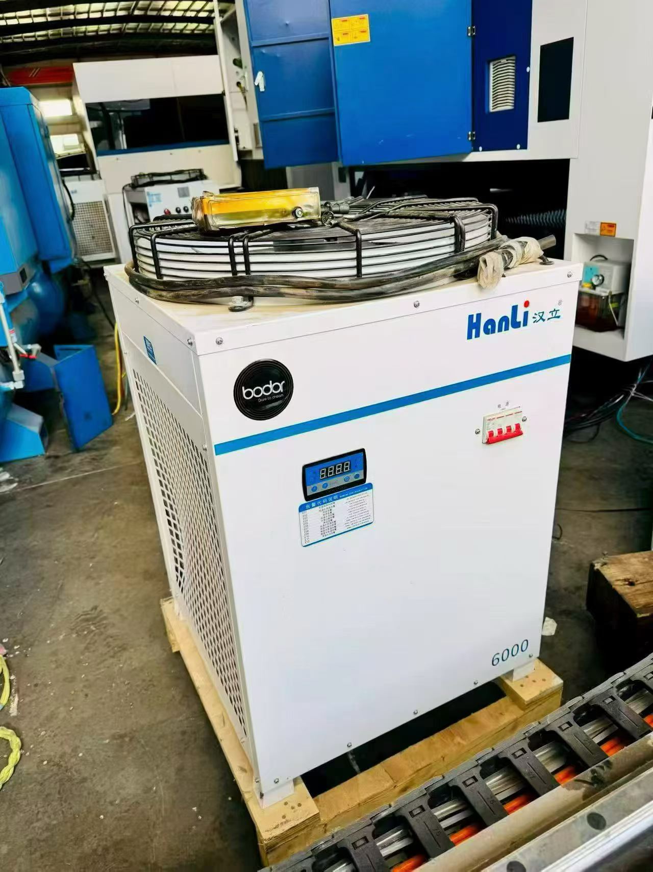Near-New Bodor 9 m Professional Pipe Cutting Machine photo 4