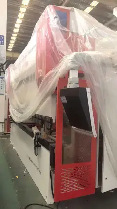 Brand New Jinfangyuan TPD 8 Series 110.4100 Press Brake photo 4