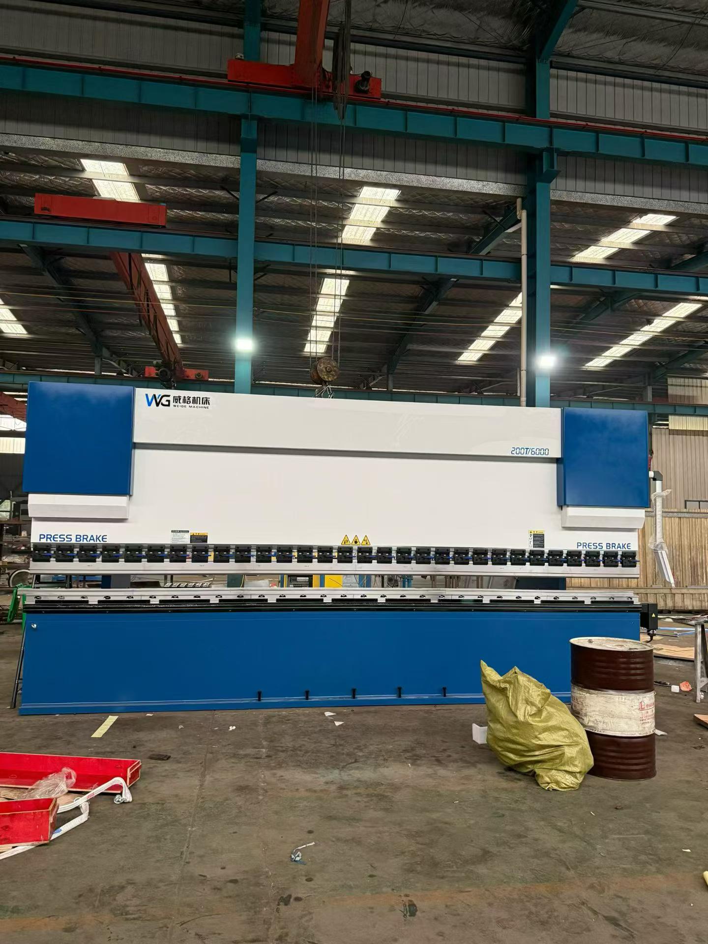 Brand New Nanjing Weige 200 Ton 6 m Three-Servo CNC Press Brake photo 1