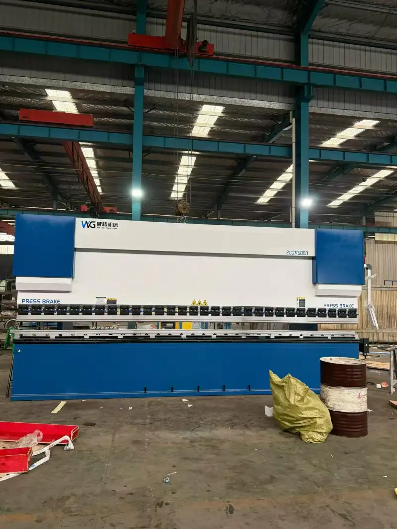 Brand New Nanjing Weige 200 Ton 6 m Three-Servo CNC Press Brake photo 1