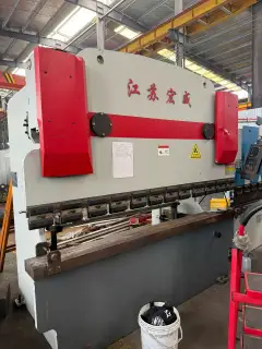 Used 125-Ton 2500 mm Press Brake with Estun E 21 S Control photo 1
