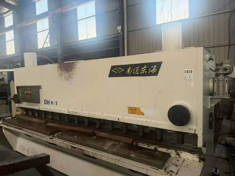 Latest Arrival 2019 Donghai 8/3200 Hydraulic Guillotine Shearing Machine photo 1