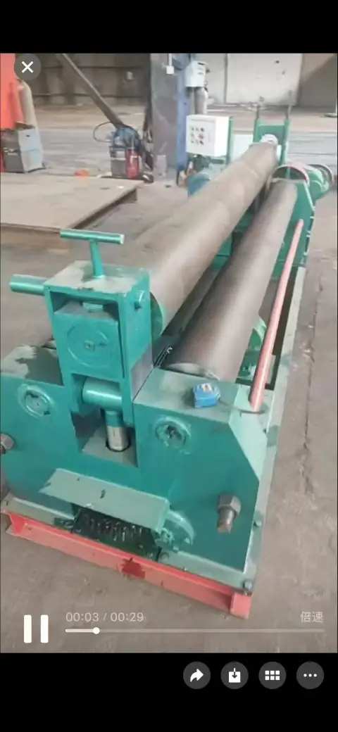 ماكينة لف الصفائح 16 x 2500 غير مستخدمة مع وحدتي تحكم