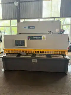 Used 6 x 2500 Shearing Machine, Installed and Little Used photo 1